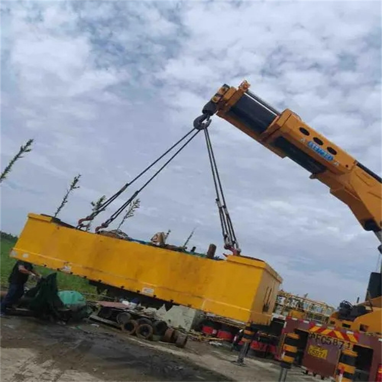 绥宁吊车吊集装箱需要多少钱